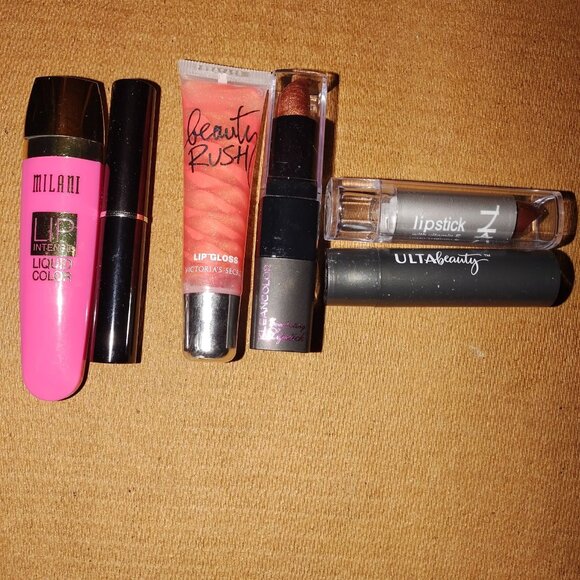 Lot Of 6 Lipsticks & Lip Glosses Milani Victoria Secret Ulta Beauty -NEW - Picture 1 of 3